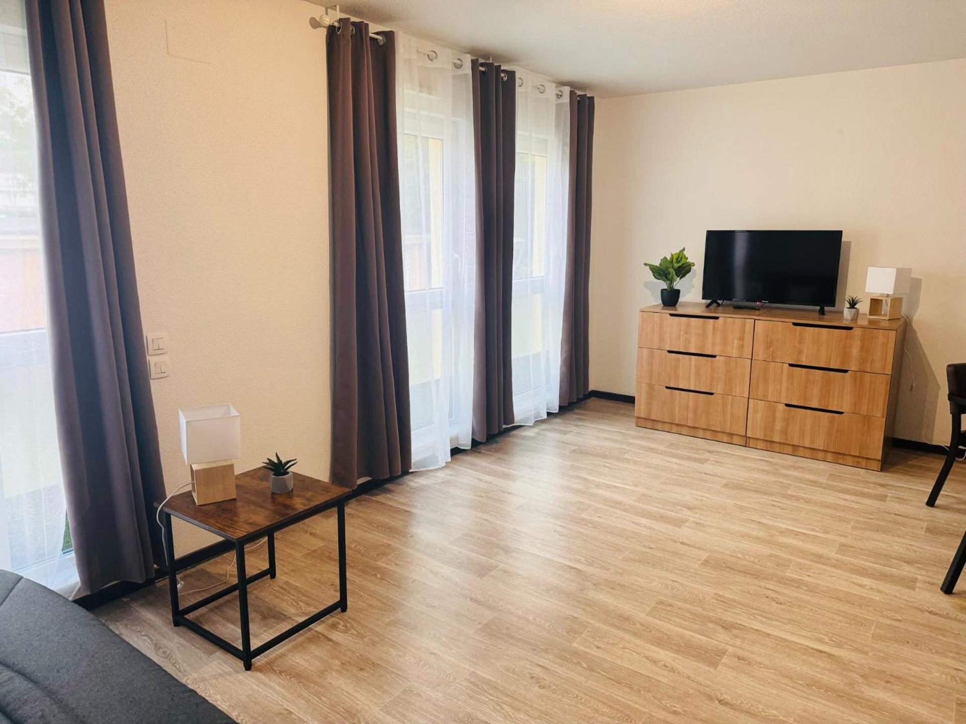 Kosy Appart'Hotel 7Eme Art Saint-Avold Zewnętrze zdjęcie